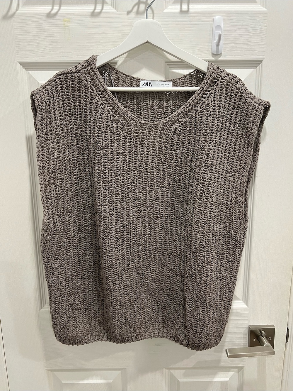 Zara Women’s Taupe Knit Crewneck Sweater Vest